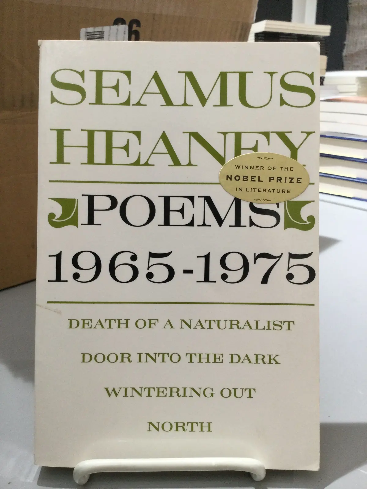 Heaney, Seamus: Poems 1965-1975 [Used Paperback] 1
