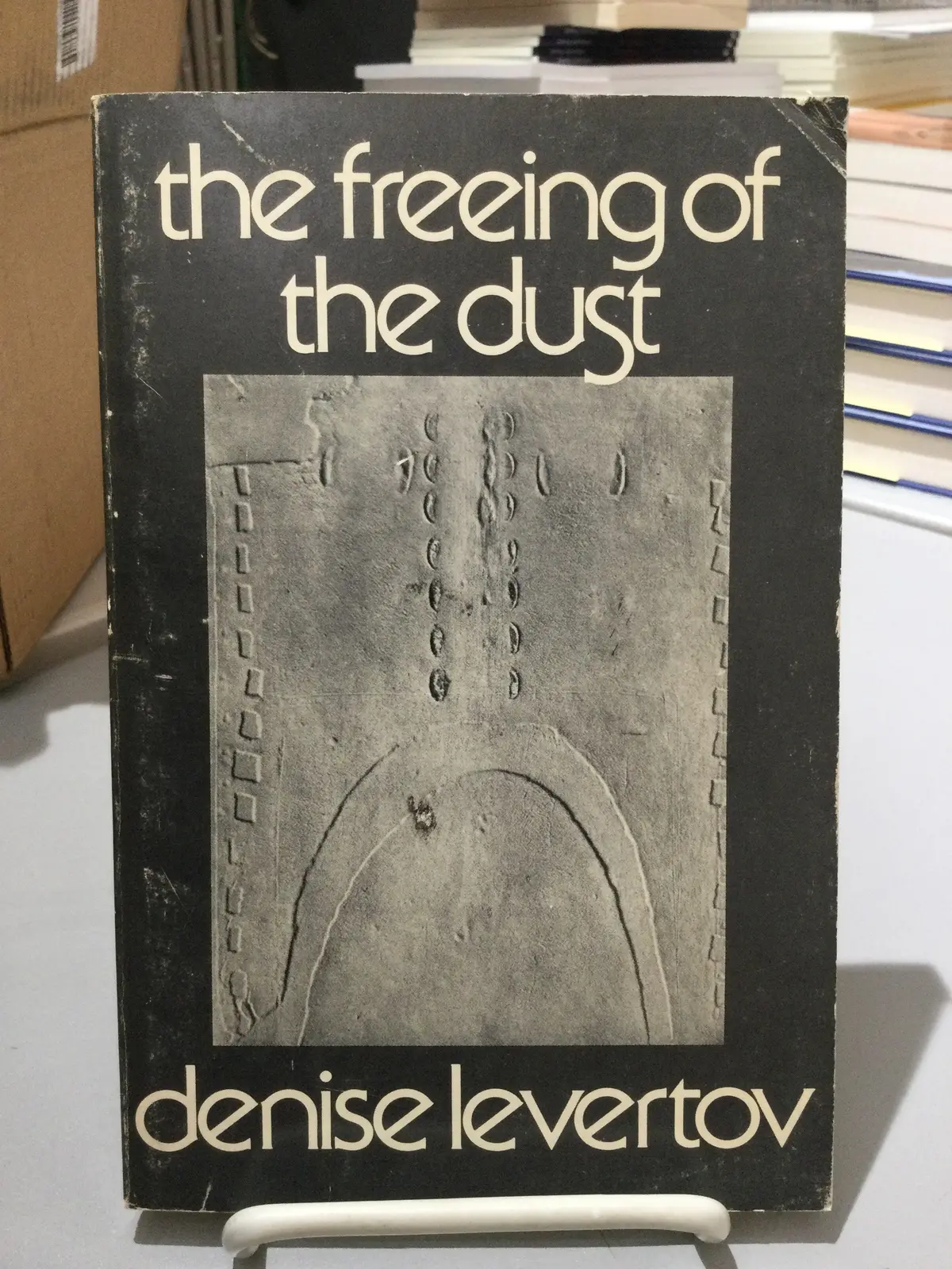 Levertov, Denise: The Freeing Of The Dust [Used Paperback] 1