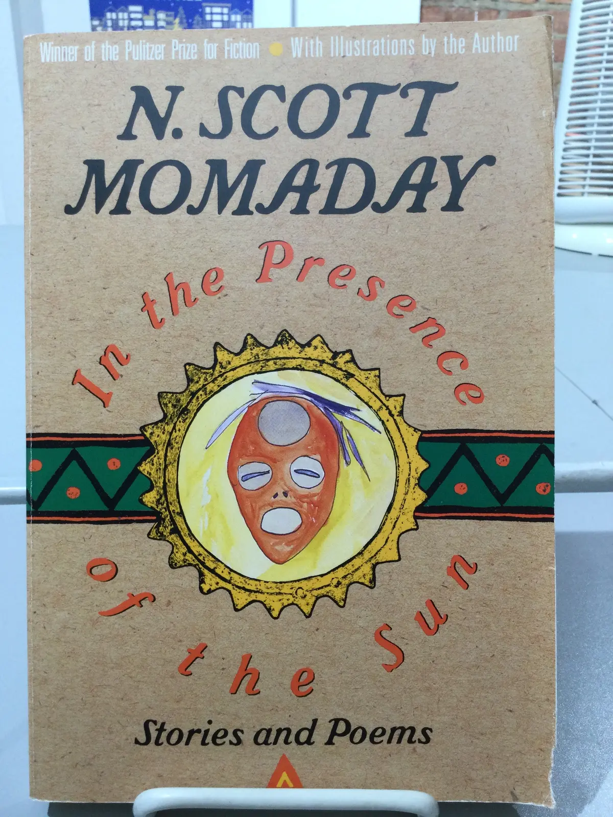 Momaday, N. Scott: In The Presence Of The Sun [Used Paperback] 1