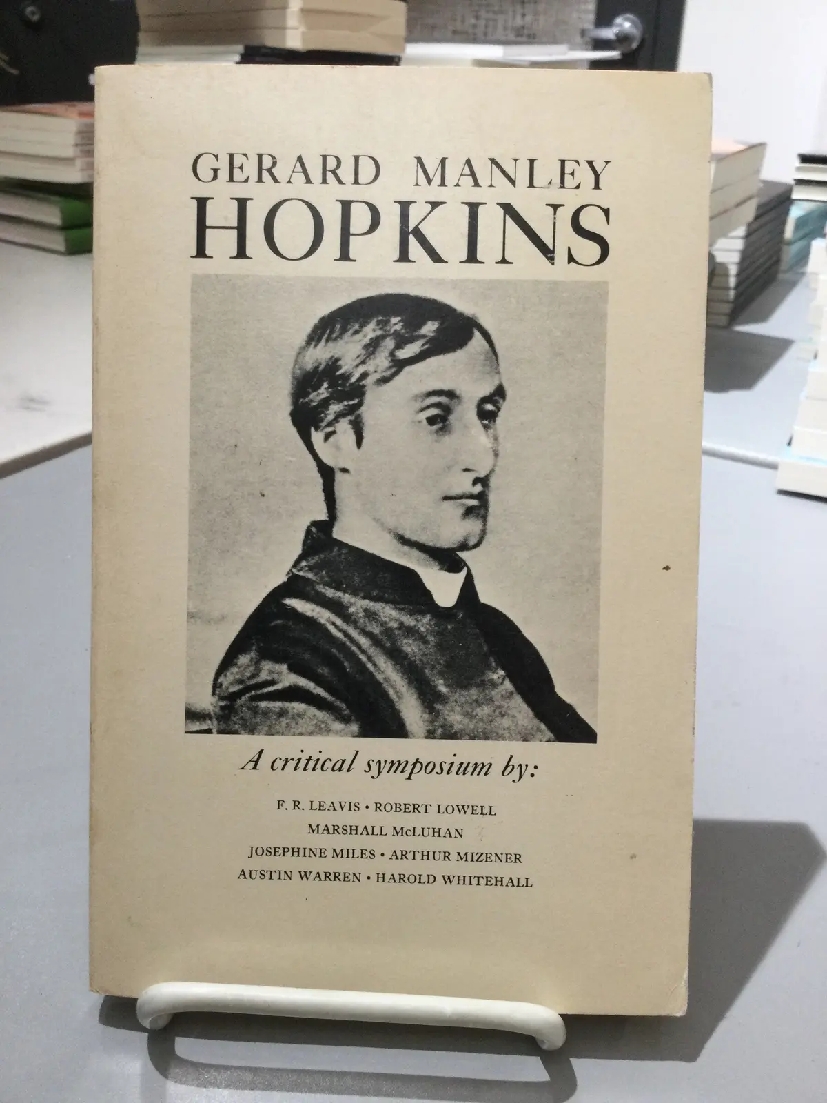 The Kenyon Critics: Gerard Manley Hopkins [Used Paperback] 1