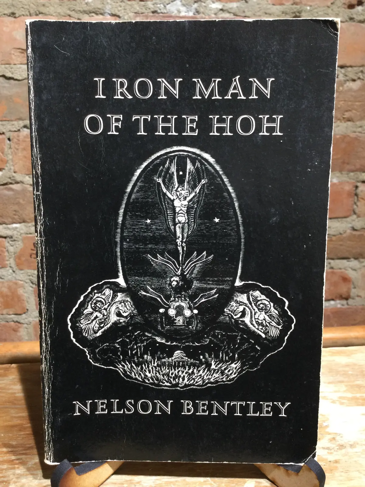 [Rare] Bentley, Nelson: Iron Man Of The Hoh [Used Paperback] 1