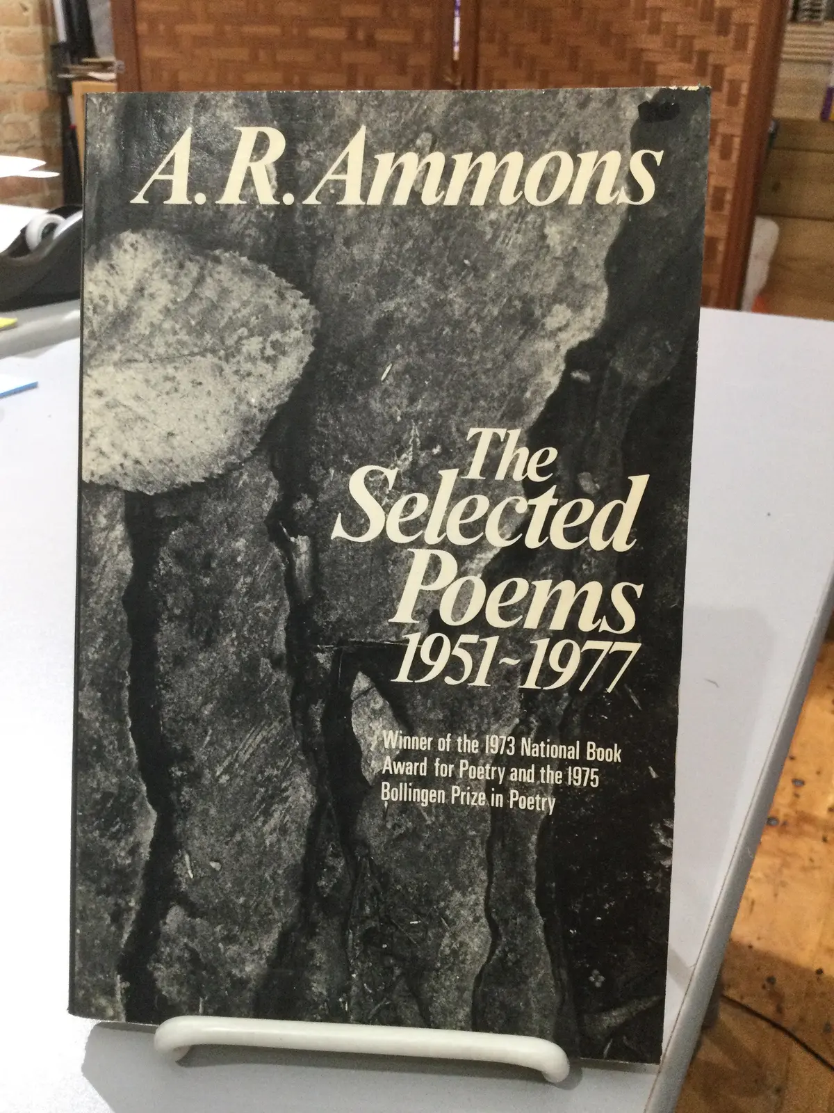 Ammons, A. R.: The Selected Poems 1951-1977 [Used Paperback] 1