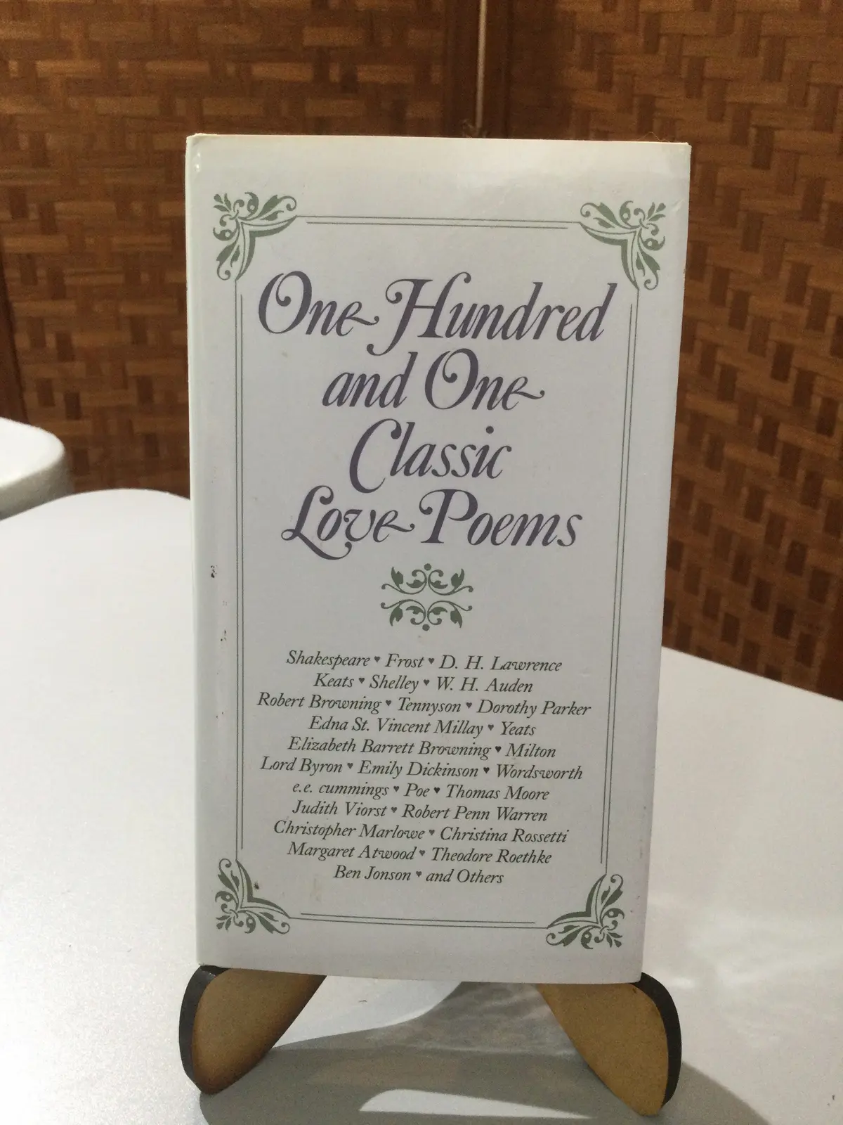 Ed. Whittier, Sarah: One Hundred And One Classic Love Poems [Used Hardcover] 1