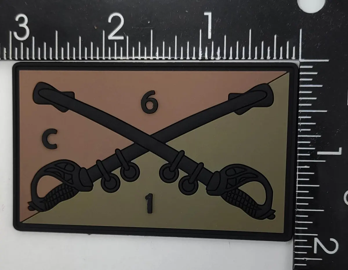 Official Us Army 1-6 Cav Crusaders Pvc Flag Patch 1