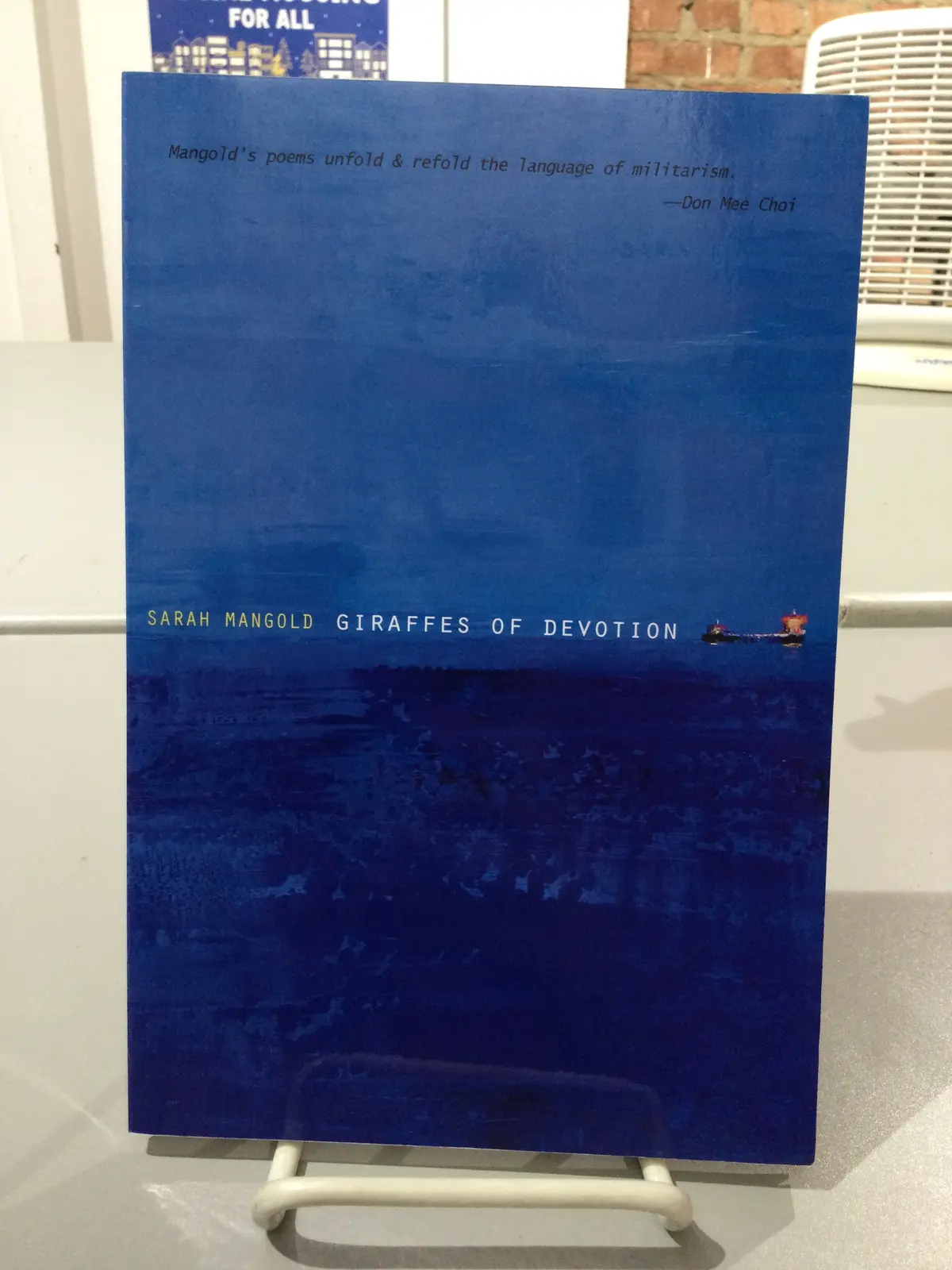 Mangold, Sarah: Giraffes Of Devotion [Used Paperback] 1