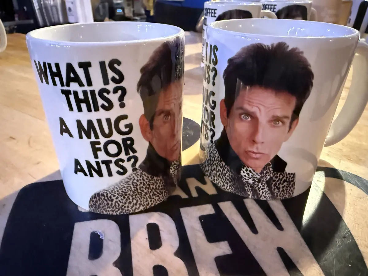 A Mug For Ants?! 1