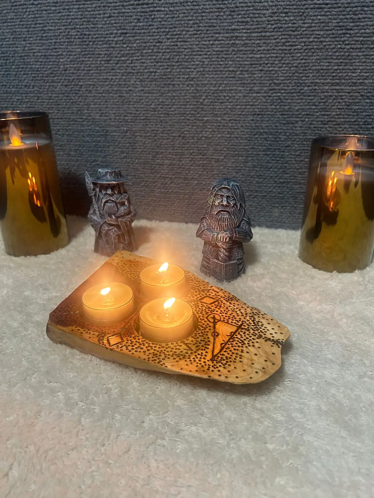Viking Votive: Svefnthorn (Sleep Thorn) & Draumstafur (Dreamstave) 1