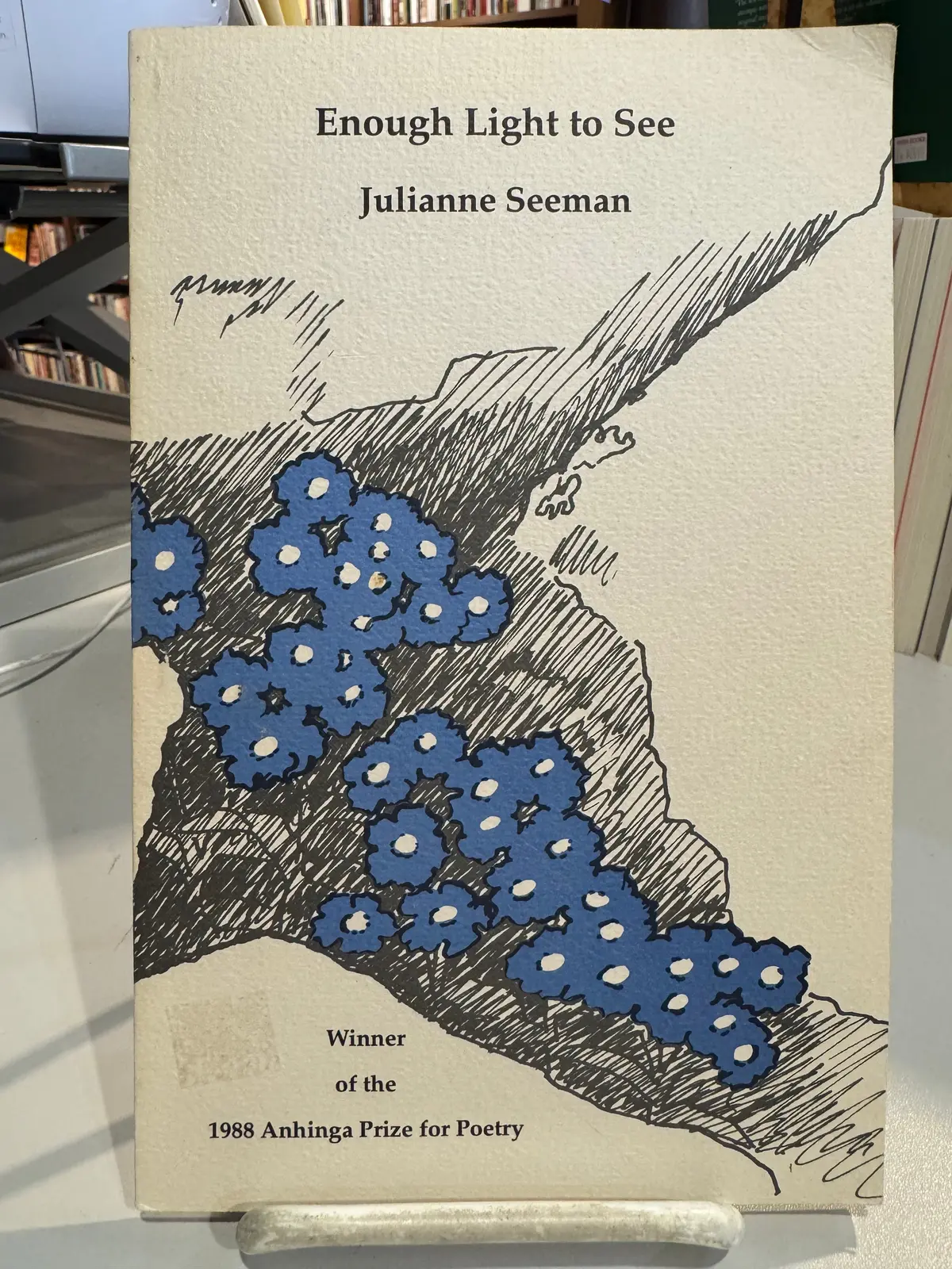 [Rare] Seeman, Julianne: Enough Light To See [Used Paperback] 1