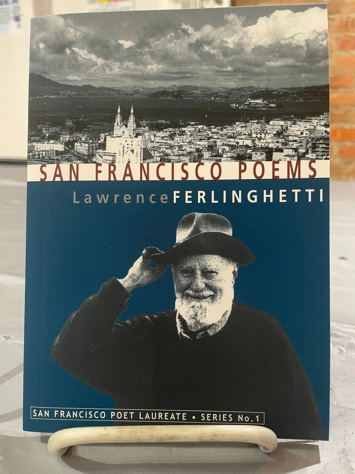 Ferlinghetti, Lawrence: San Francisco Poems [Used Paperback] 1