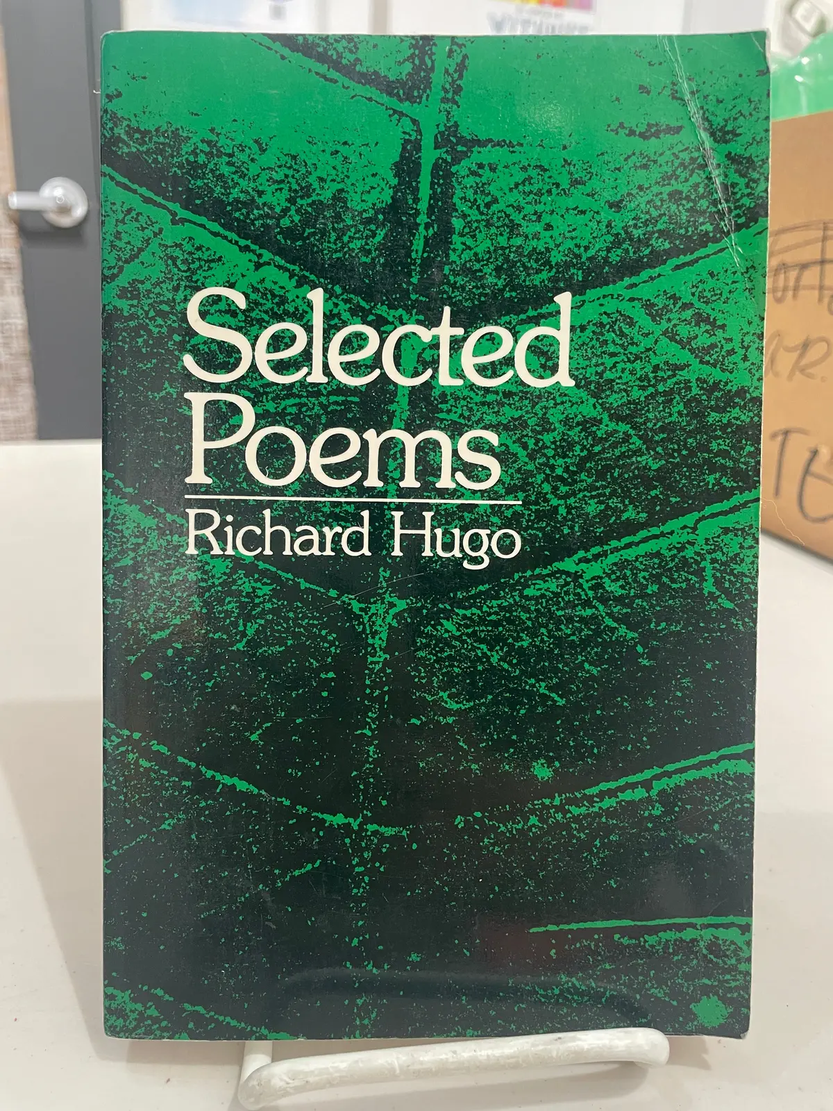 Hugo, Richard: Selected Poems [Used Paperback] 1