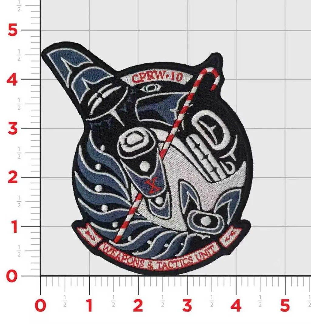 Official Cprw-10 Orcas Christmas Patch 1