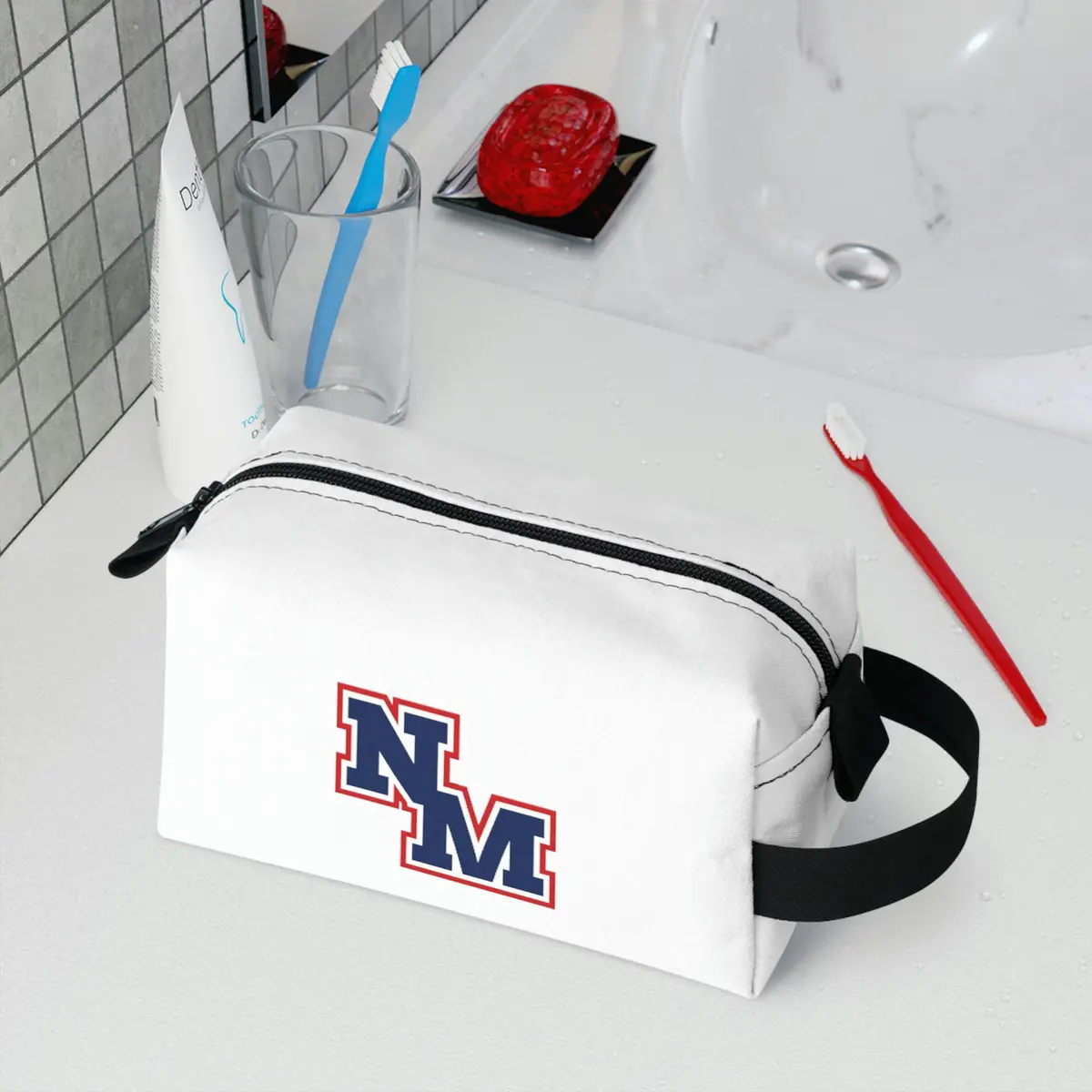 North Meck Toiletry Bag 1