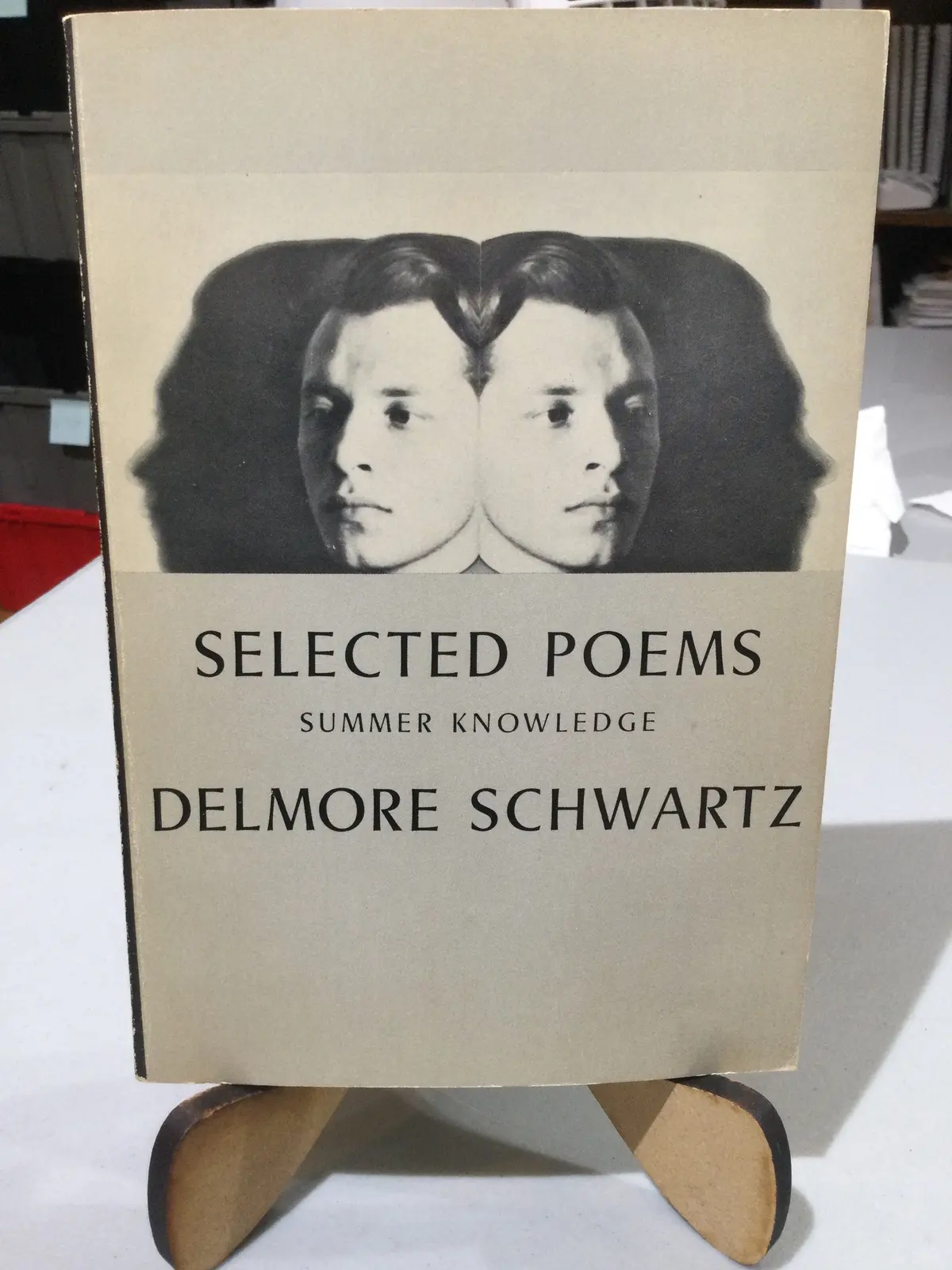 Schwartz, Delmore: Selected Poems [Used Paperback] 1