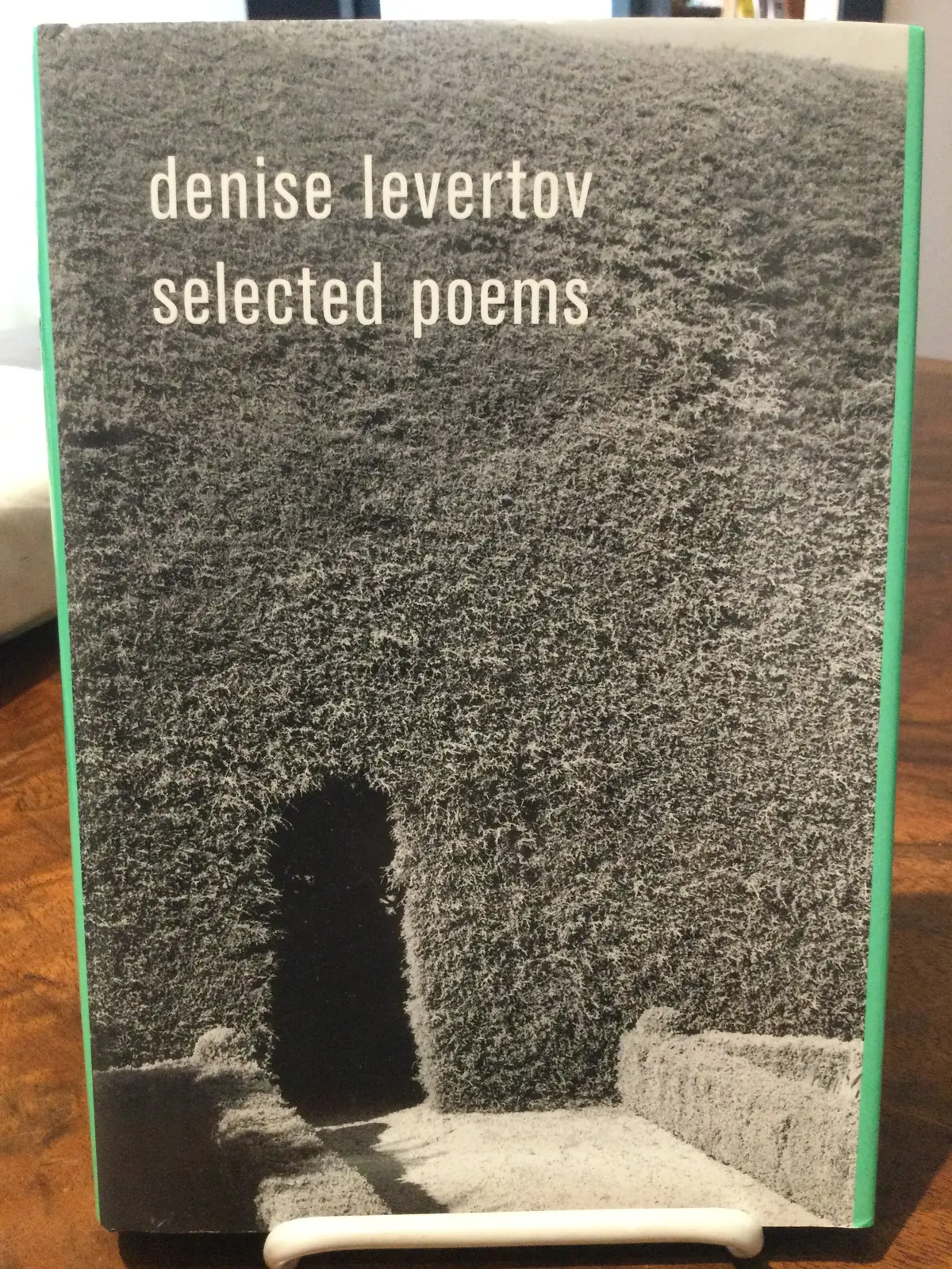 Levertov, Denise: Selected Poems [Used Hardcover] 1