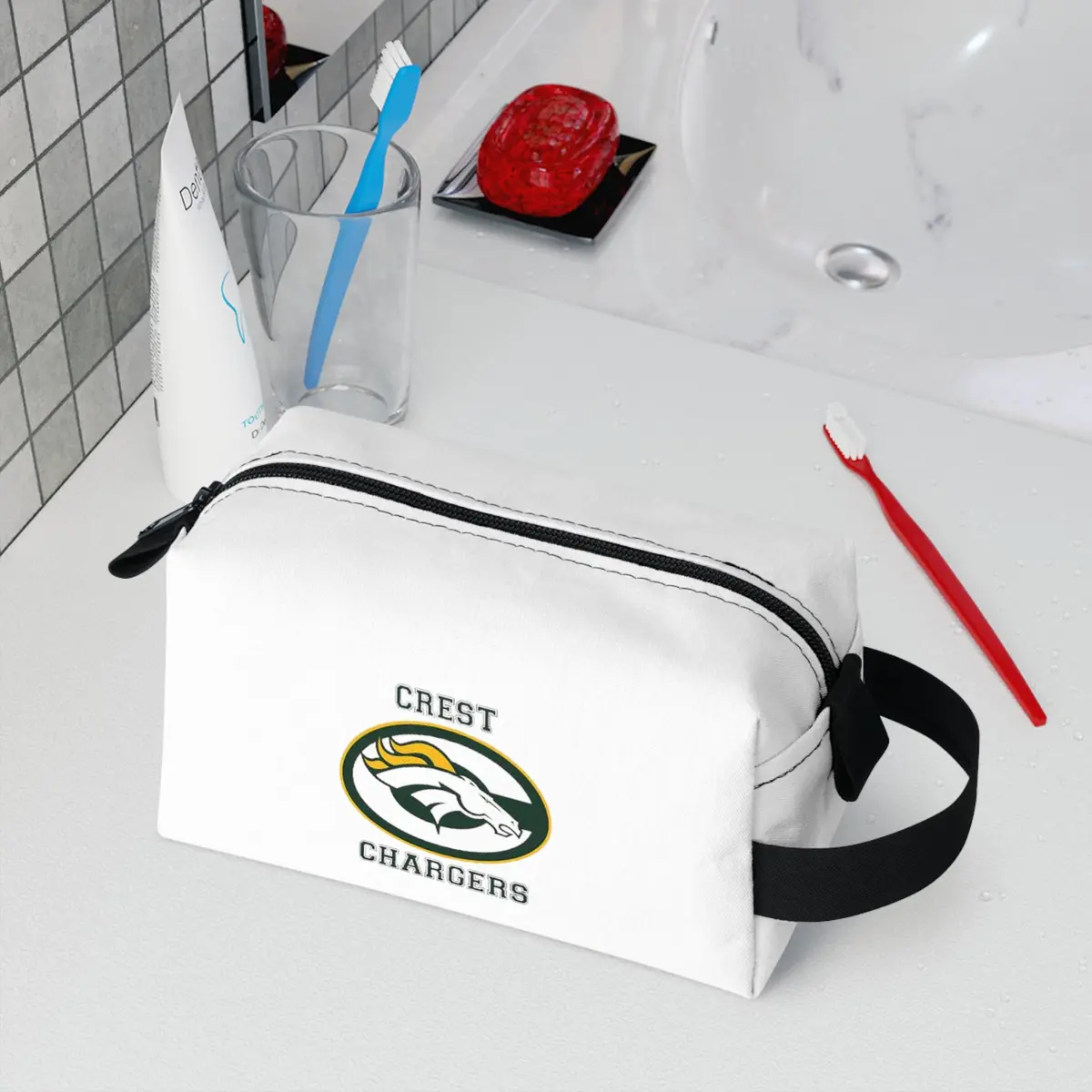 Crest Hs Toiletry Bag 1