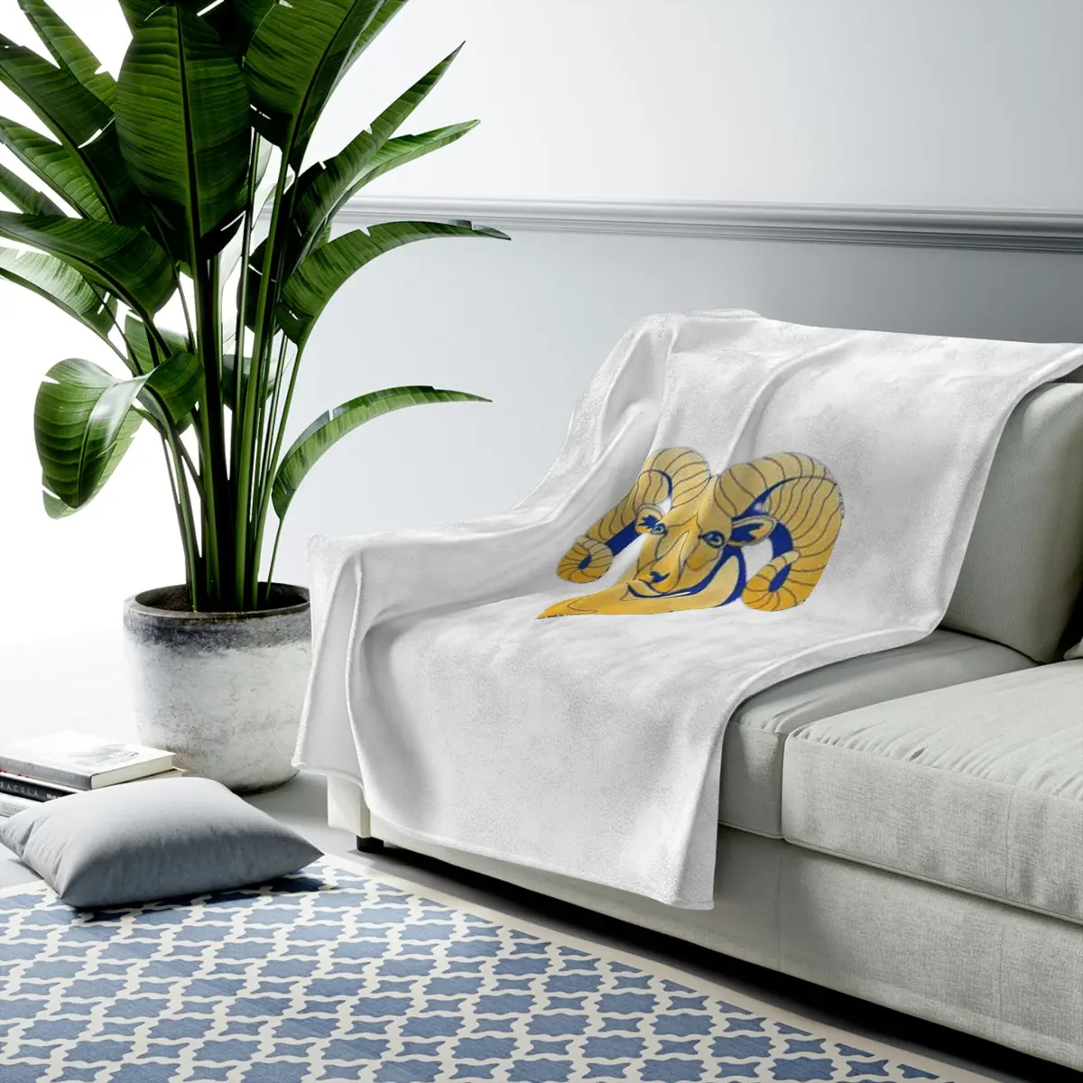 Highland Tech Velveteen Plush Blanket 1